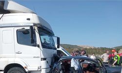 Bursa’da kamyon otomobile arkadan çarptı: 1 ölü, 2 yaralı