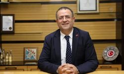 Derince Belediye Başkanı Gökçe, Yeni Parti'ye katıldı