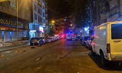 Diyarbakır'da binanın çatısı yandı