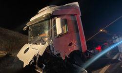 Diyarbakır'da feci kaza: 2 ölü, 1 yaralı