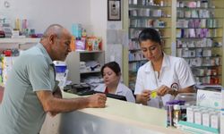 Eczaneden tarlaya: Günün yarısında eczacı, diğer yarısında çiftçi