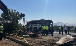 Kayseri'de feci kaza; 1 ölü, 23 yaralı
