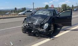Kütahya'da feci kaza; 1 ölü, 1'i çocuk 4 yaralı