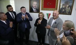 Menderes Belediye Başkan Vekili Asuman Şen görevi devraldı