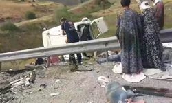Sivas'ta fındık işçilerini taşıyan minibüs devrildi