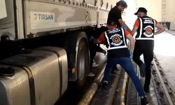 Sosyal Medya Fenomeni Sınırı Geçmeye Çalışırken Yakalandı!
