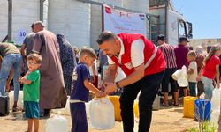 Türk Kızılay Gazze’de Günde 100 Ton İçme Suyu Dağıtımına Başladı