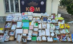 Uşak'ta 5 bin 958 kutu tarihi geçmiş ilaç ele geçirildi