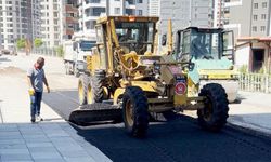 Keçiören Belediyesi Fen İşleri ekipleri sahada: Yol ve kaldırımlarda yenileme çalışması