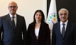 DEM Parti İmralı Heyeti 3 Saatlik Görüşmenin Ardından Döndü!