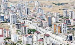 Faiz inerse konut talebi yeniden canlanabilir