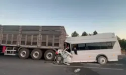 Malatya'da Feci Kaza: 3'ü Ağır 18 Yaralı!