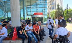 Gaziler Eylemlerini Aile ve Sosyal Hizmetler Bakanlığı Önüne Taşıdı!