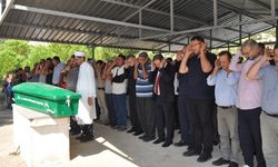 Gemi kazasında hayatını kaybedenler son yolculuklarına uğurlanıyor