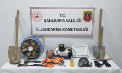 Defineciler evin içinde 25 metrelik kuyu kazdı