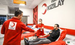 Kan bağışında gençler öne çıktı: En yüksek oran 20 yaşında