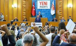 Yeni Parti’de isim krizi: Süre bugün doluyor