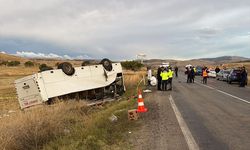 Afyonkarahisar'da İşçi Servisi Devrildi!