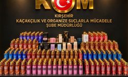 Gümrük kaçağı 649 parfüm ele geçirildi