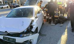 Akçadağ’da İki Otomobil Çarpıştı