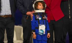 Astronotlardan uzay yolculuğu uyarısı: Radyasyon, enkaz ve yapay zekâ gündemde