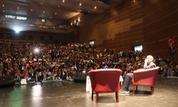Aziz Sancar, Dicle Üniversitesi'nde öğrencilerle buluştu