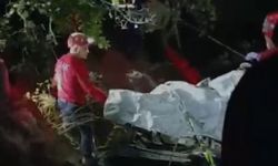 Çankırı'da otomobil uçuruma yuvarlandı