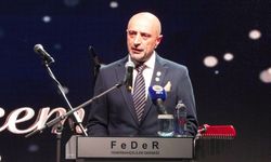 Fenerbahçeliler Derneği 40'ıncı yılını kutladı