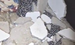 Kayseri'de evinde otururken tavan üzerine çöktü!