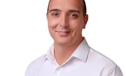 Konyaaltı Belediye Başkanı Cem Kotan Yeni Parti’ye Geçti