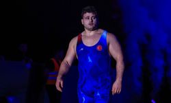 Milli güreşçi Rıza Kayaalp, Kazakistan'da çeyrek finalde elendi