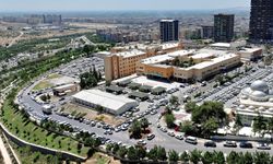 Şanlıurfa’da Beyninden 10x8 Santimetrelik Kitle Çıkarıldı! Baş Ağrısı ve Şişlik Nedeniyle Hastaneye Gitmişti