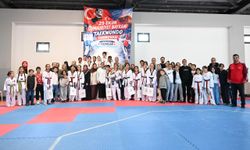 Altındağ’da Cumhuriyet Tekvando Turnuvası düzenlendi