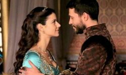 Beren Saat ve Ekin Koç 10 Yıl Sonra Yeniden Bir Arada