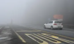 Bolu Dağı Geçişinde Sis Alarmı! Görüş Mesafesi 30 Metreye Düştü