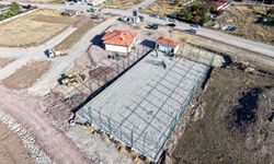 Altındağ Gicik’te köy konağı ve halı saha ne zaman açılacak?