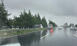 Adana-Ceyhan otoyolunda yağmur kazası!