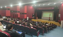 Yerköy’de Üniversite Öğrencilerine Aile Eğitimi Verildi