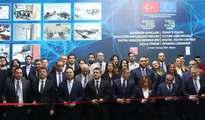 Gençler için 45 belediyede Dijital Gençlik Merkezleri açıldı