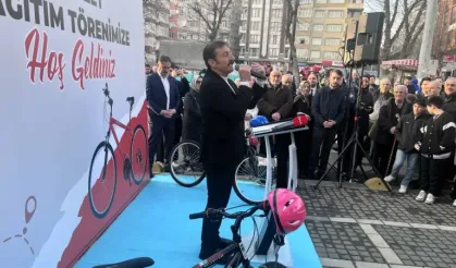 Bahçelievler Belediyesi, 100 adet bisiklet dağıttı 