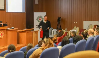 Etimesgut Belediyesi'nden afet semineri