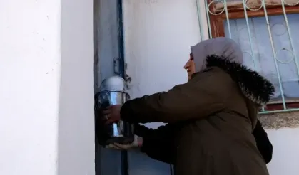 Haymana Belediyesi ihtiyaç sahiplerine iftar yemeği ulaştırıyor