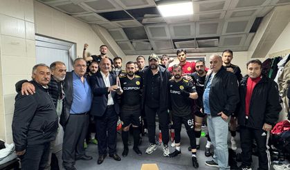 Başkan Karakoç Kalecikspor'un maçını izledi
