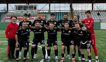 Başkan Karakoç'tan Kalecik Belediyespor futbol takımını tebrik