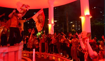 Mersin’de kupa sevinci