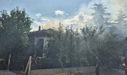 Bahşılı'da yangın