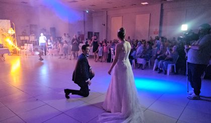 Nikah memuru, kızının nikahını kıydı