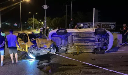 Çanakkale'de korkutan kazada 8 kişi  yaralandı