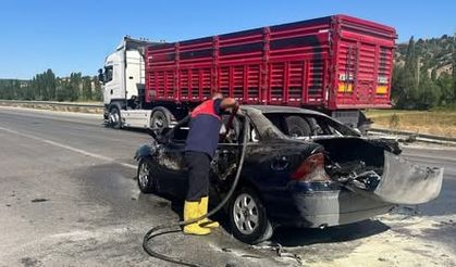 Sungurlu Ankara yolunda kaza! Araç alev aldı