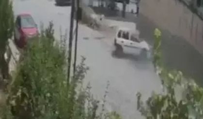 Ankara'da otomobil yayaya çarptı!